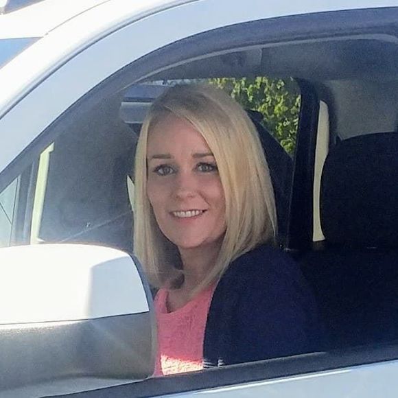 Meet your Posher, Theresa - Picture 1 of 1